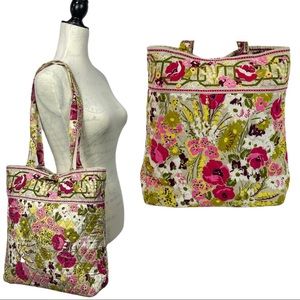 Vera Bradley Toggle Tote(make me blush print)